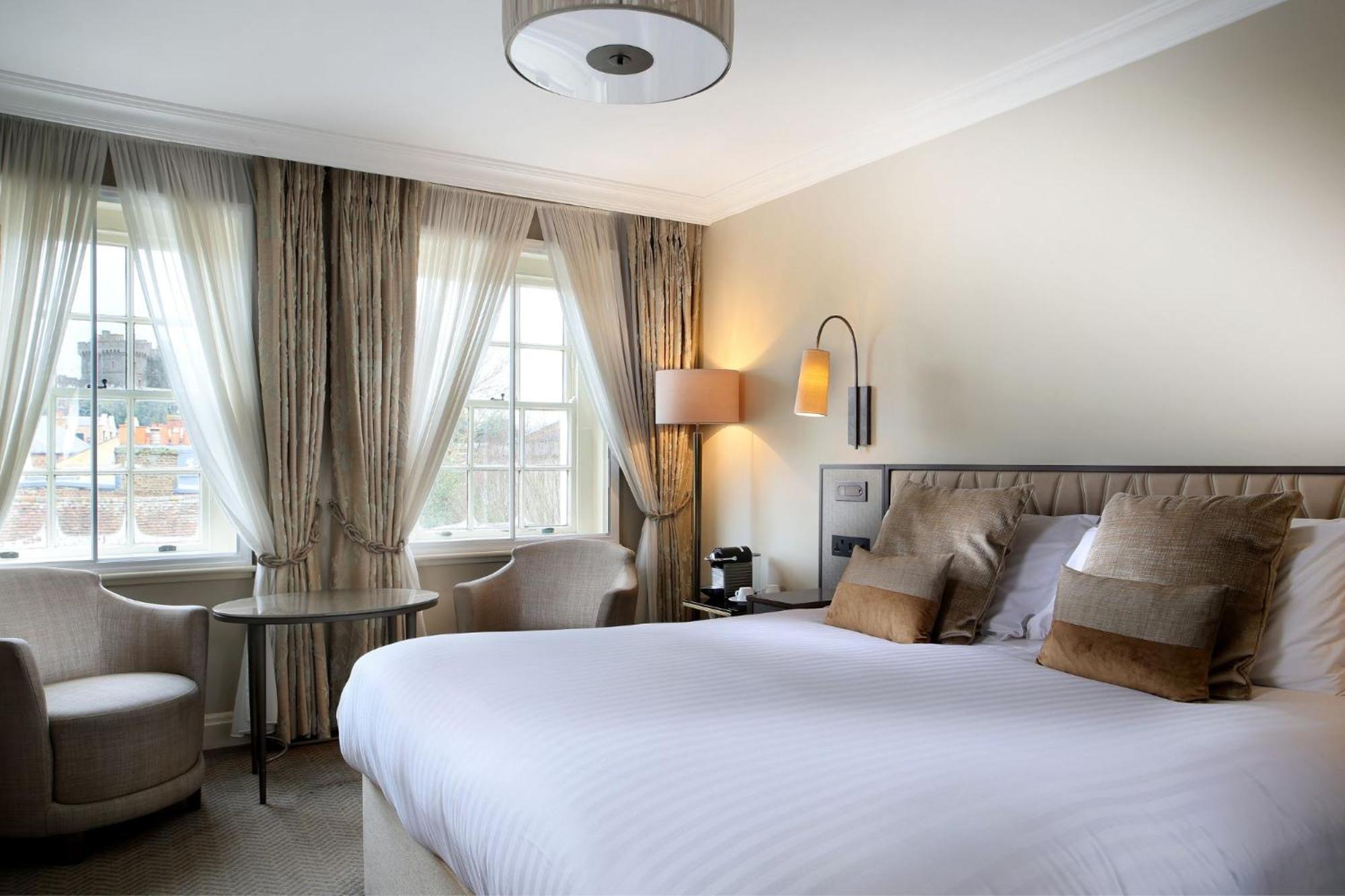 Castle Hotel 4*