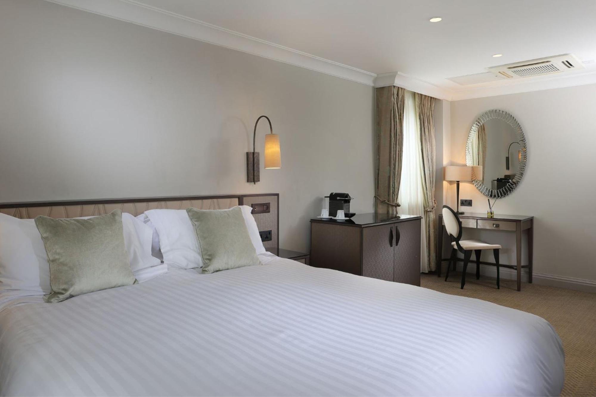 Hotel Castle 4*